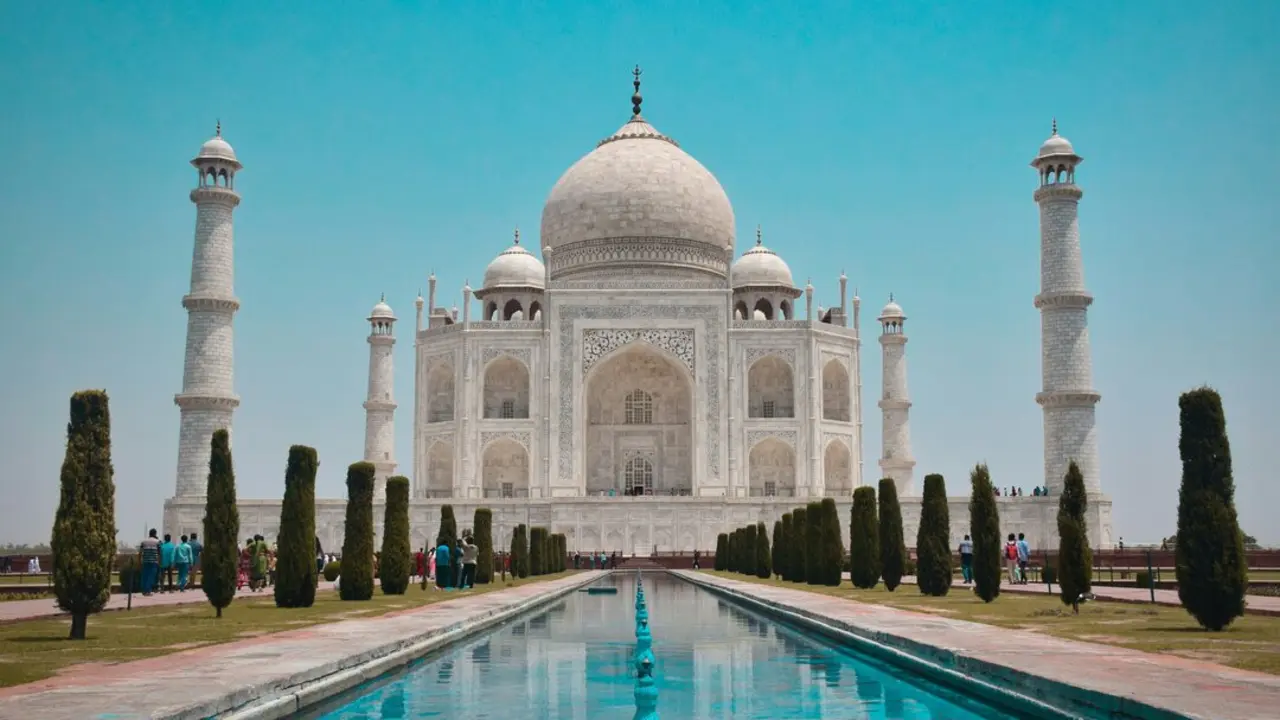 Taj,viajes Kundu